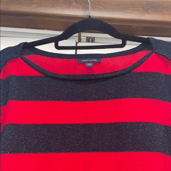 Tommy Hilfiger Vibrant Red and Navy Blue Top - Picture 4 of 8